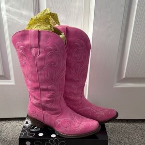Women’s Pink Roper Cowgirl Boots 9